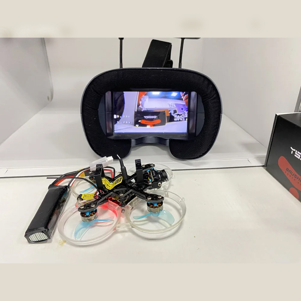 Occhiali FPV 008D 5.8G 40CH 4. - Skyzone Cobra X V2 Fpv Goggles recensione e prezzo